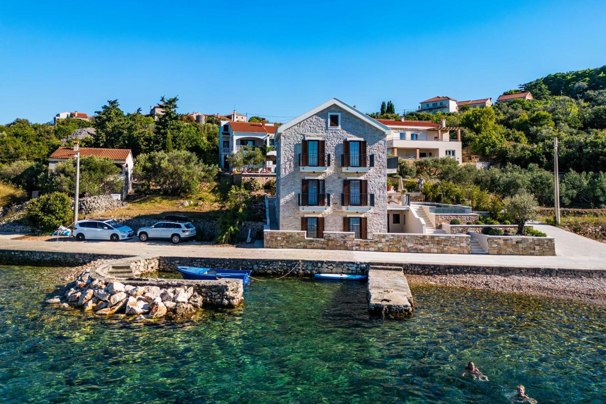 Villa Seafront Draga With Heated Infinity Pool *